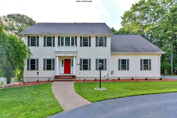 203 Fruit Street, Hopkinton, MA 01748