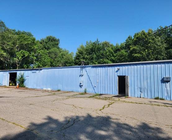86 Pine Grove Ave, Bellingham, MA 02019