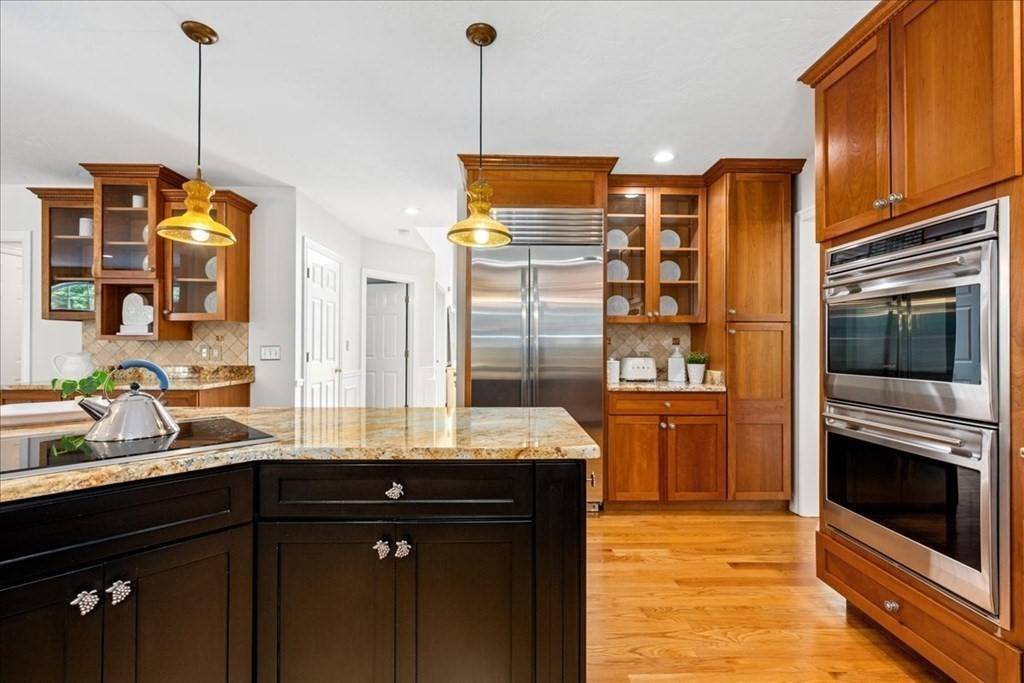 Shrewsbury, MA 01545,10 Settlers Rd
