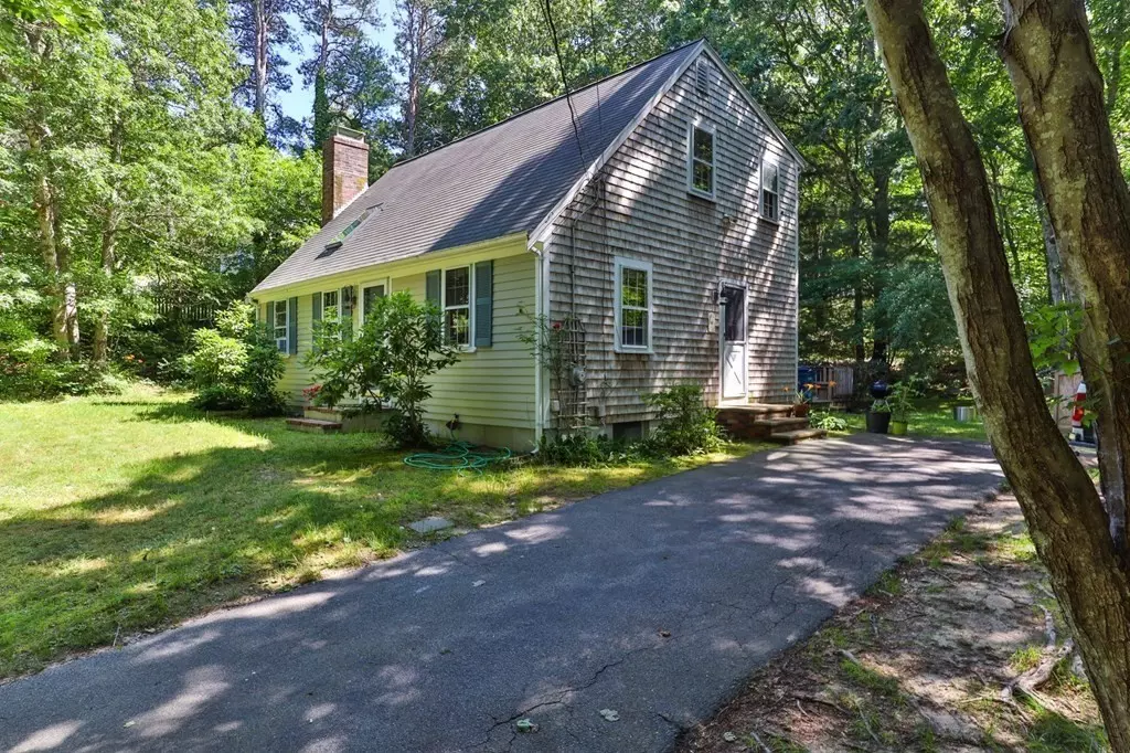 Falmouth, MA 02556,106 Althea Rd