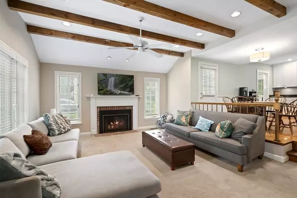 Lynnfield, MA 01940,30 Forest Hill Ave