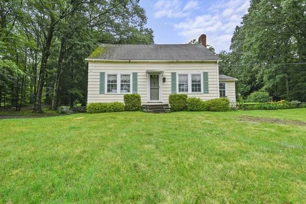 53 Auburn Road, Millbury, MA 01527