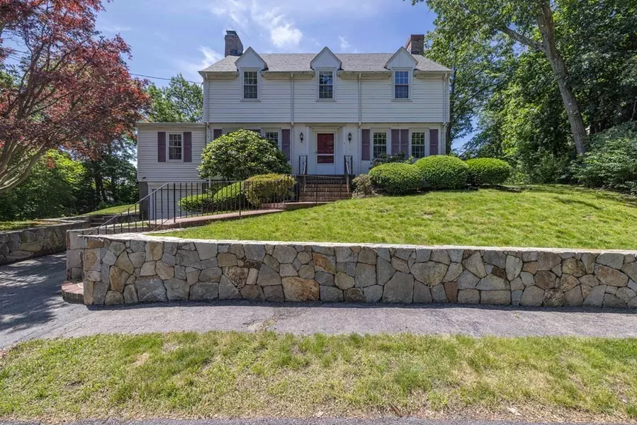 7 Bellevue Road, Arlington, MA 02476