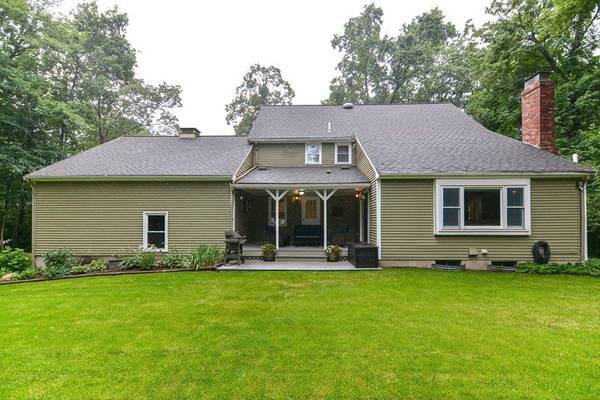 Hopkinton, MA 01748,61 Teresa Road