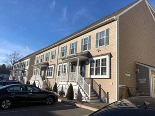 17 Foster St #19, Brockton, MA 02301