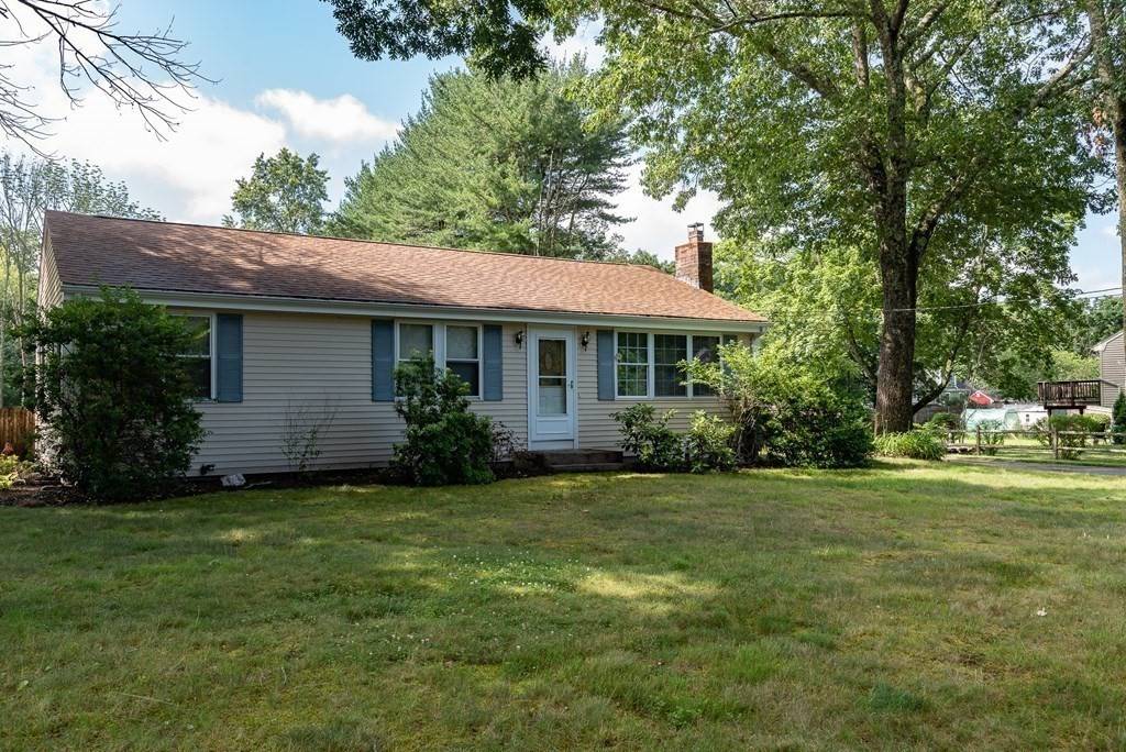 25 Heritage Dr, Attleboro, MA 02703
