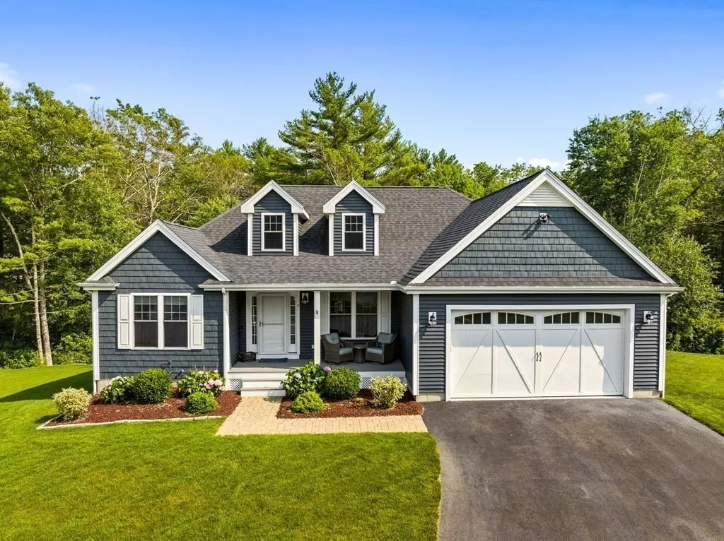 Pembroke, MA 02359,8 Silverwood Rd