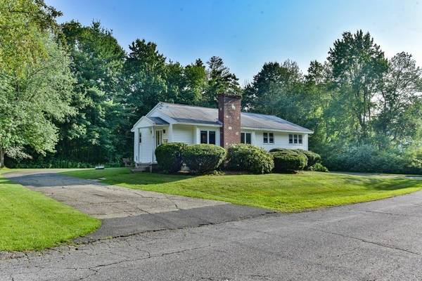 West Boylston, MA 01583,12 Lawrence St