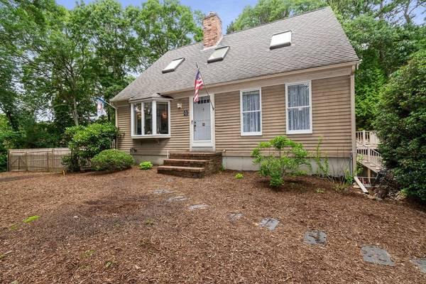 42 Whistler Lane, Yarmouth, MA 02675