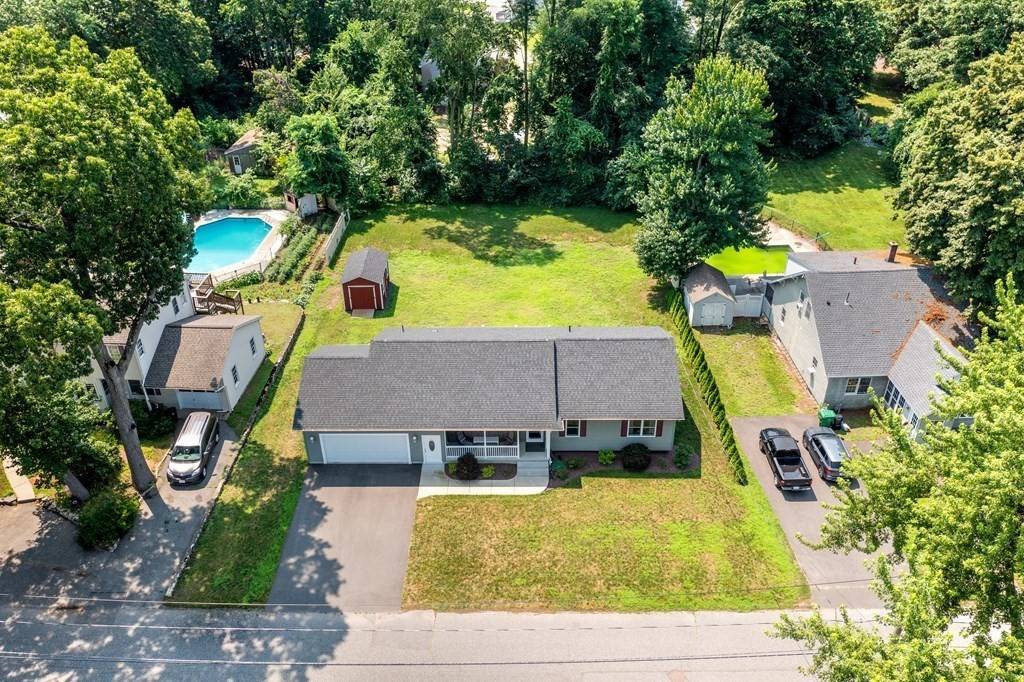 Chicopee, MA 01020,79 Beaudry Ave