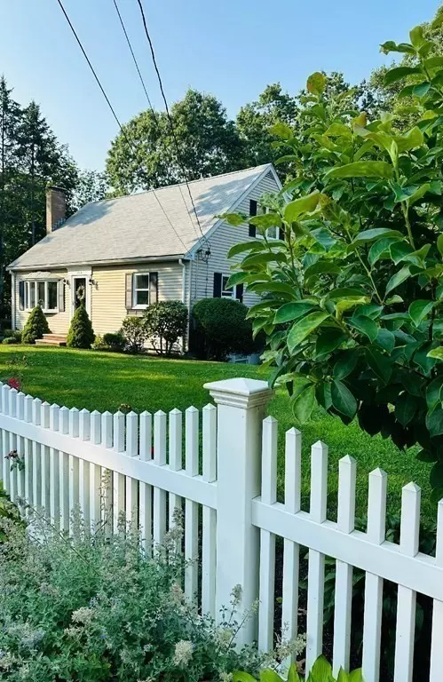 Stoughton, MA 02072,109 Howland Road