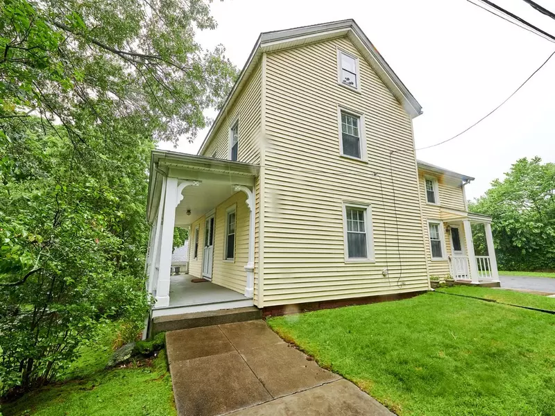 18 Frazer Rd, Arlington, MA 02476