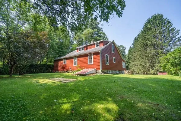 East Brookfield, MA 01515,607 Podunk Rd