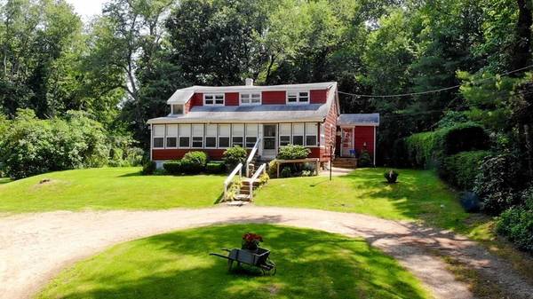 607 Podunk Rd, East Brookfield, MA 01515