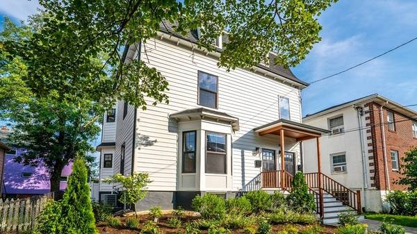 38 Chester St #1, Somerville, MA 02144