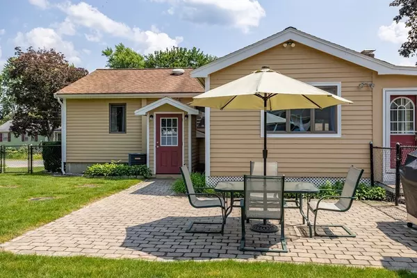 Littleton, MA 01460,19 Andrea Street