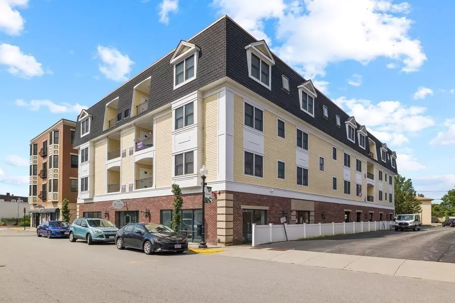 270 N Main St #305, Mansfield, MA 02048