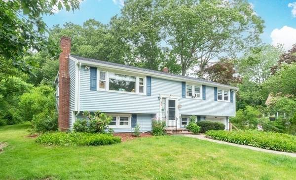 38 Park Ave, East Bridgewater, MA 02333