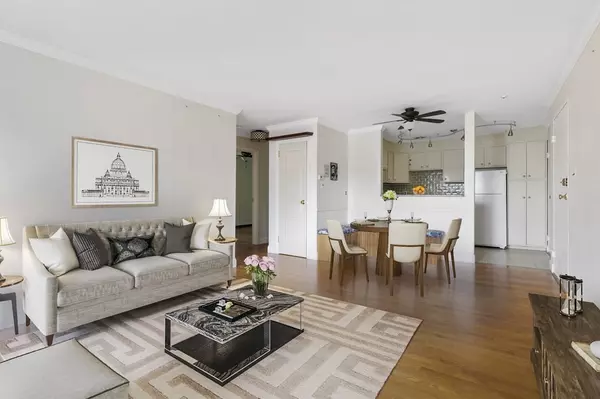 190 Mount Auburn St #2-1, Watertown, MA 02472