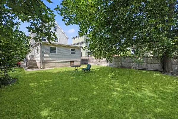 Watertown, MA 02472,7 Yukon Avenue