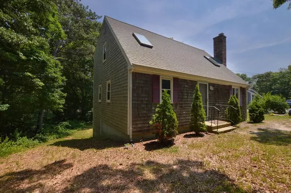 Falmouth, MA 02536,293 Sam Turner Rd