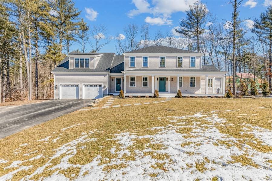 71 Herring Brook Way, Hanover, MA 02339