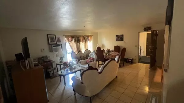 Randolph, MA 02368,21 West Street #B-2