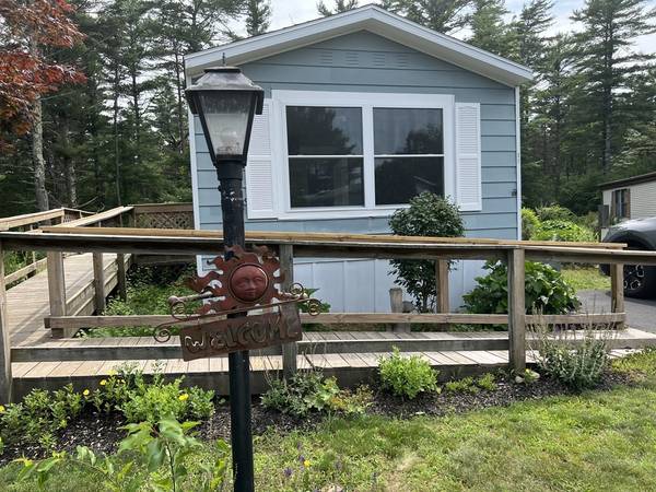 29 Washington Park, Carver, MA 02330