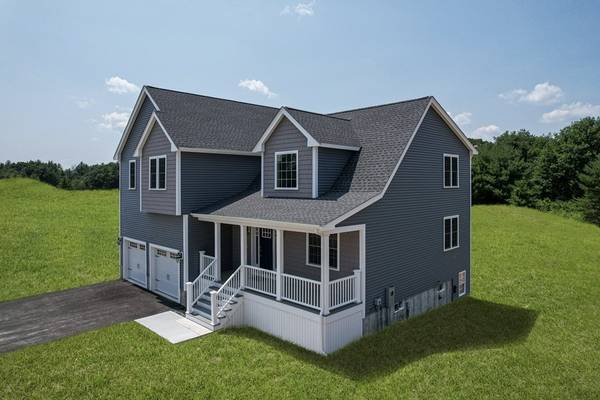 5 May Road, Millis, MA 02054