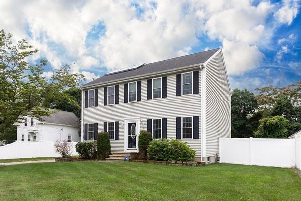 194 Wareham St, Middleboro, MA 02346