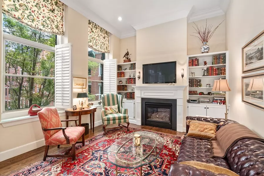 20 Tileston Street #2M, Boston, MA 02113