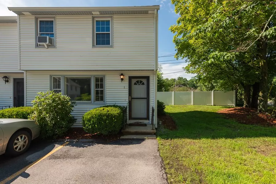 41 Groton St #1, Pepperell, MA 01463