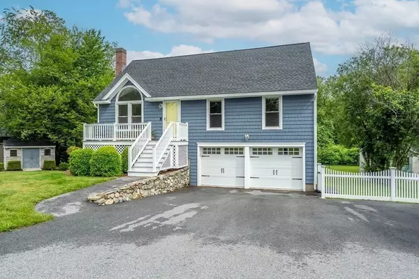 5 Harris Street, Methuen, MA 01844