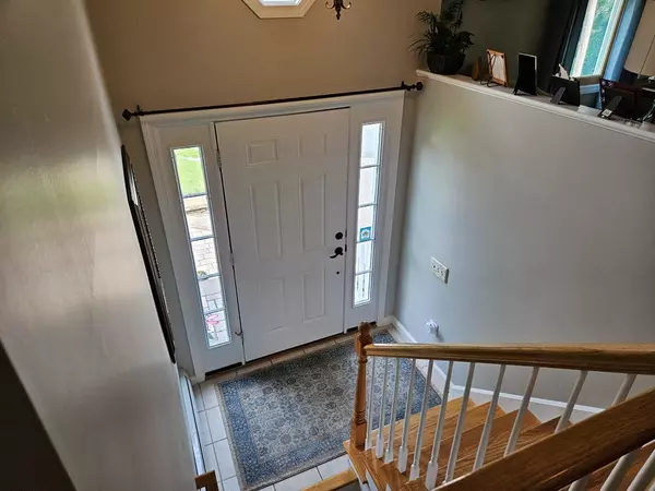 Johnston, RI 02919,5 Hillcrest Ave