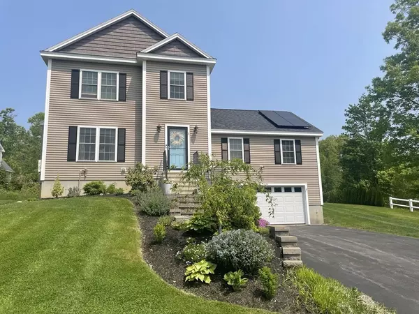 3 Hannahs Way, Charlton, MA 01507