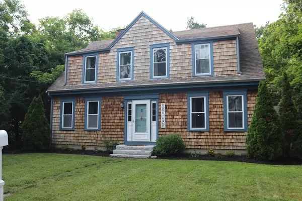 3 Bodfish Ave, Wareham, MA 02571