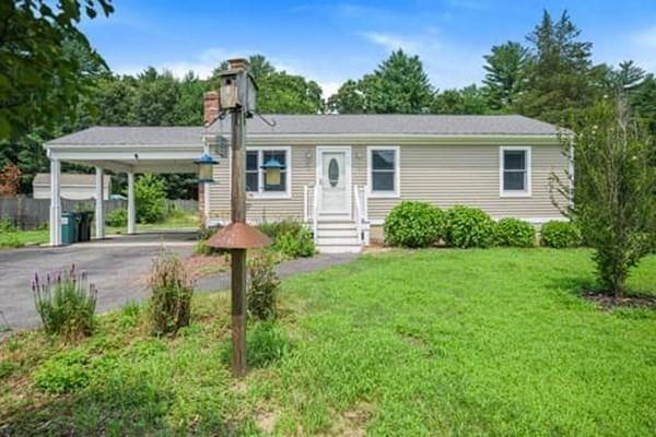 77 Barrows St, Norton, MA 02766