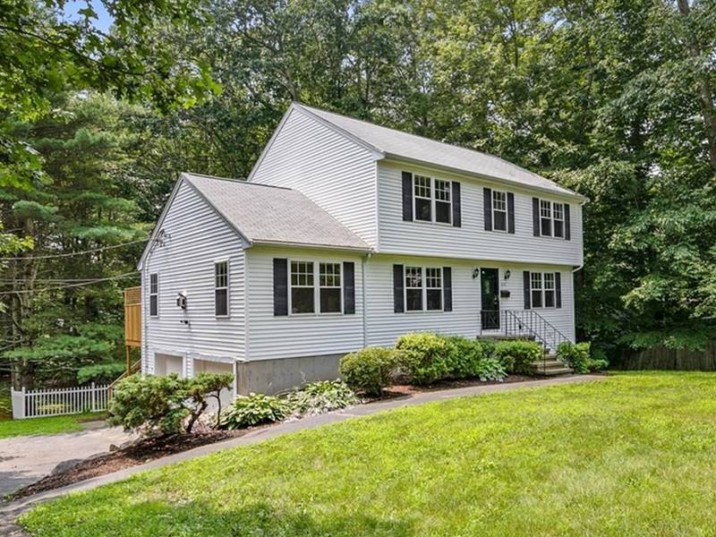 432 Union Street, Millis, MA 02054