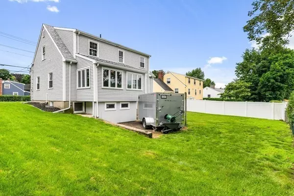 Arlington, MA 02474,246 Mystic St