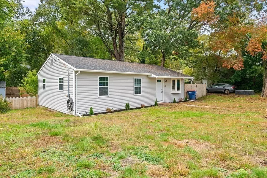 30 Peaceful Lane, Wareham, MA 02538