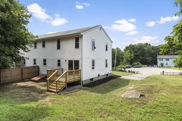 Taunton, MA 02780,70 Landing Drive #70