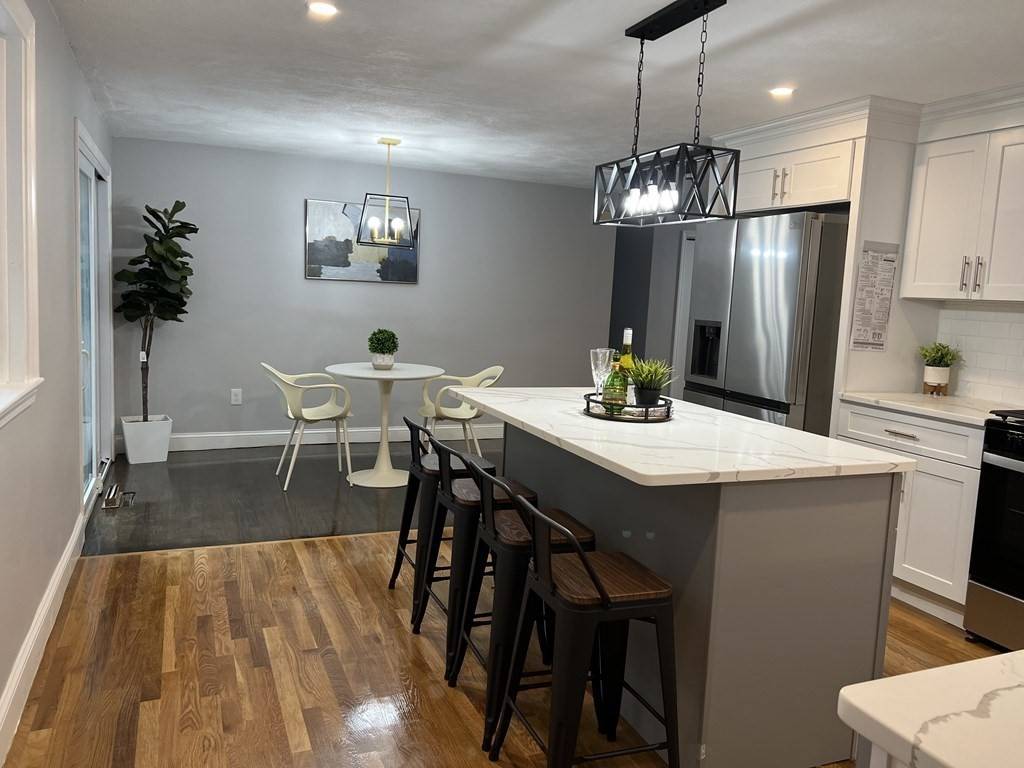 Chelmsford, MA 01824,20 Reid Rd