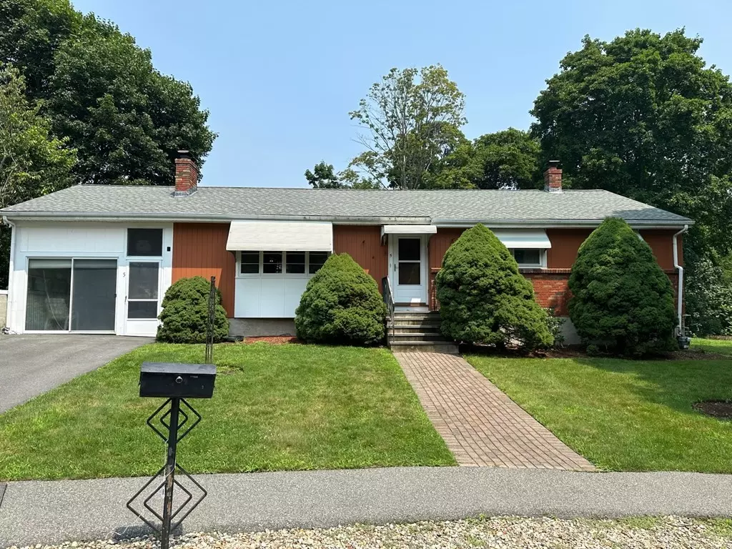 Woburn, MA 01801,5 Surrey Circle