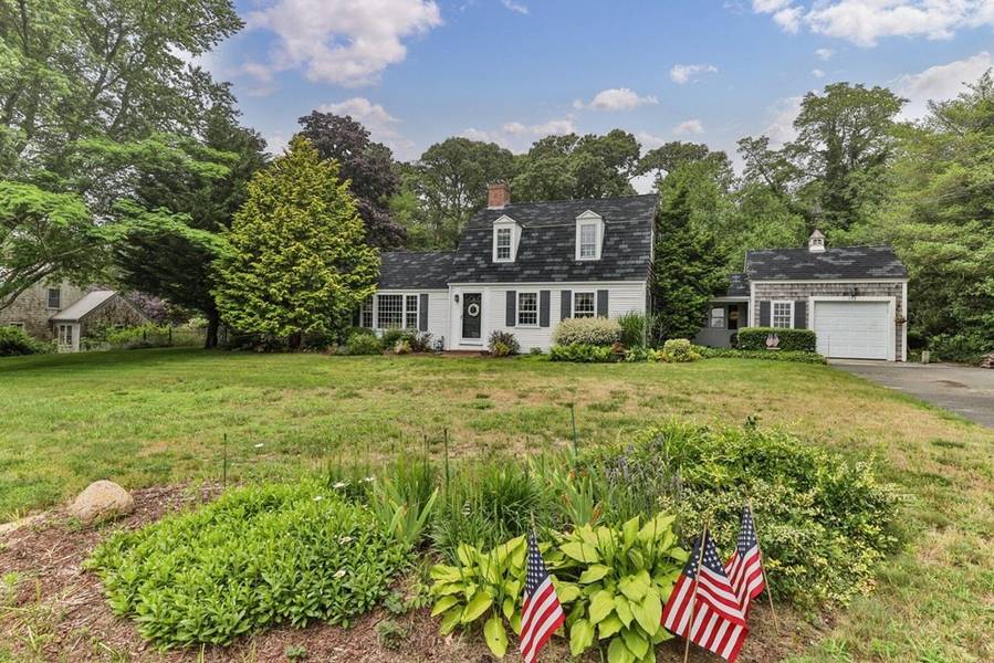 152 Monument Rd, Orleans, MA 02653