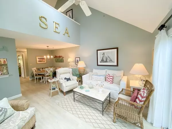 Brewster, MA 02631,17 Billington Ln #17