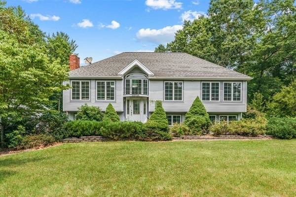 17 Brentwood Road, Kingston, MA 02364