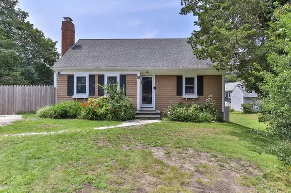 2 Ridgevale Rd, Harwich, MA 02645