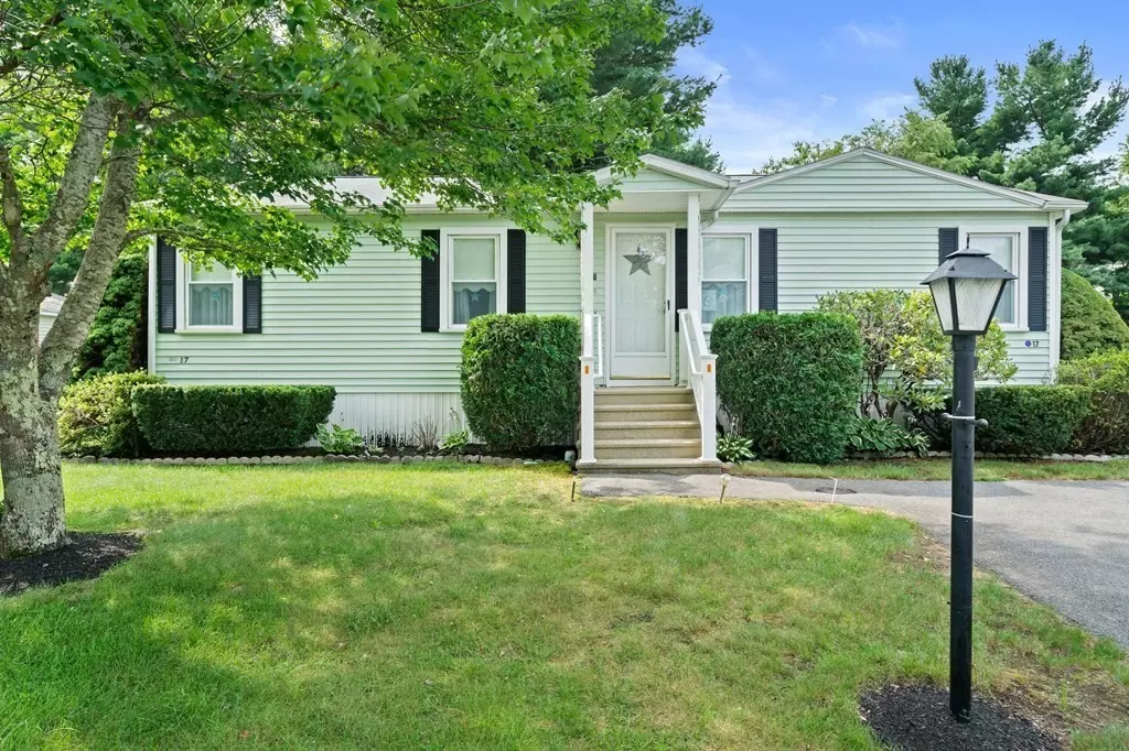 Kingston, MA 02364,17 Green Holly Drive