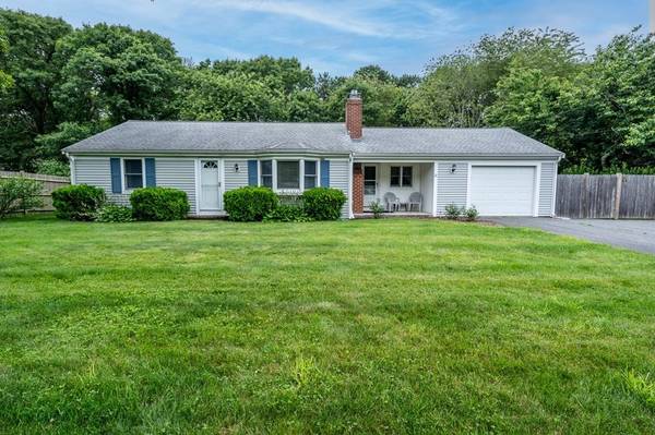 31 Monroe Ln, Yarmouth, MA 02673