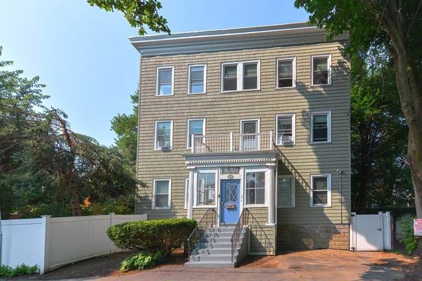 72 Beacon Street, Somerville, MA 02143